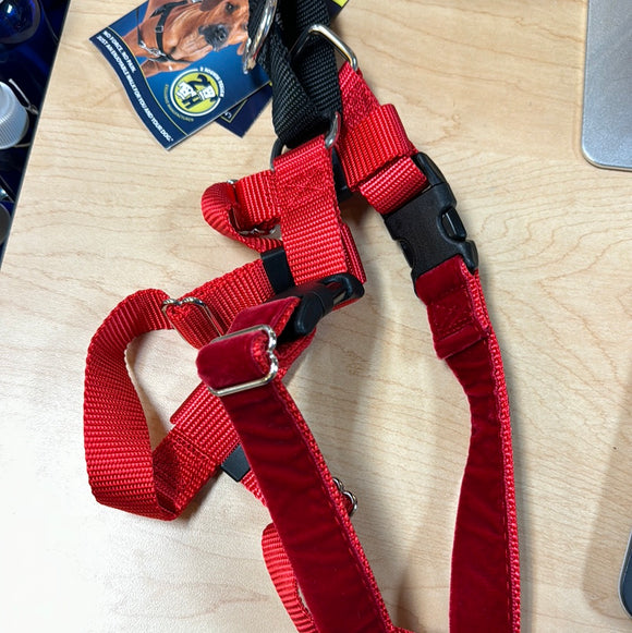 Red Freedom No-Pull Dog Harness